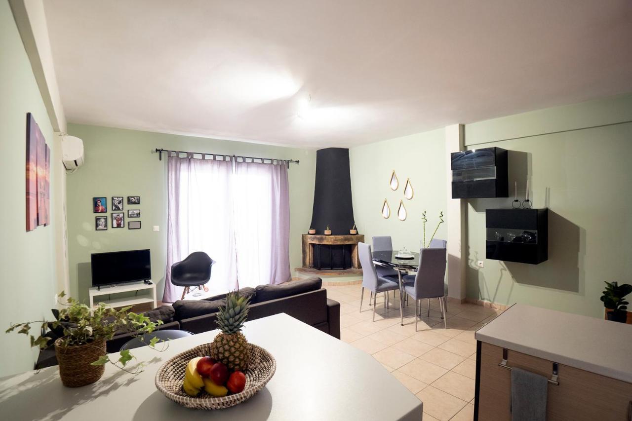 Cozy Apartment St John Chalkís Extérieur photo